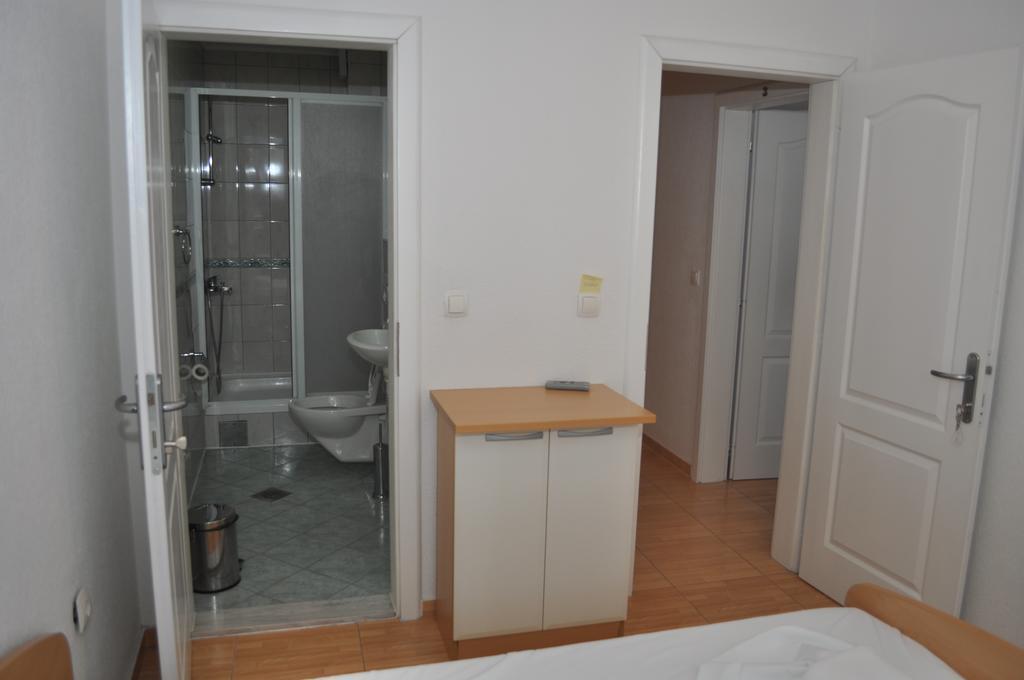 Guest House Miranda Ohrid Ruang foto