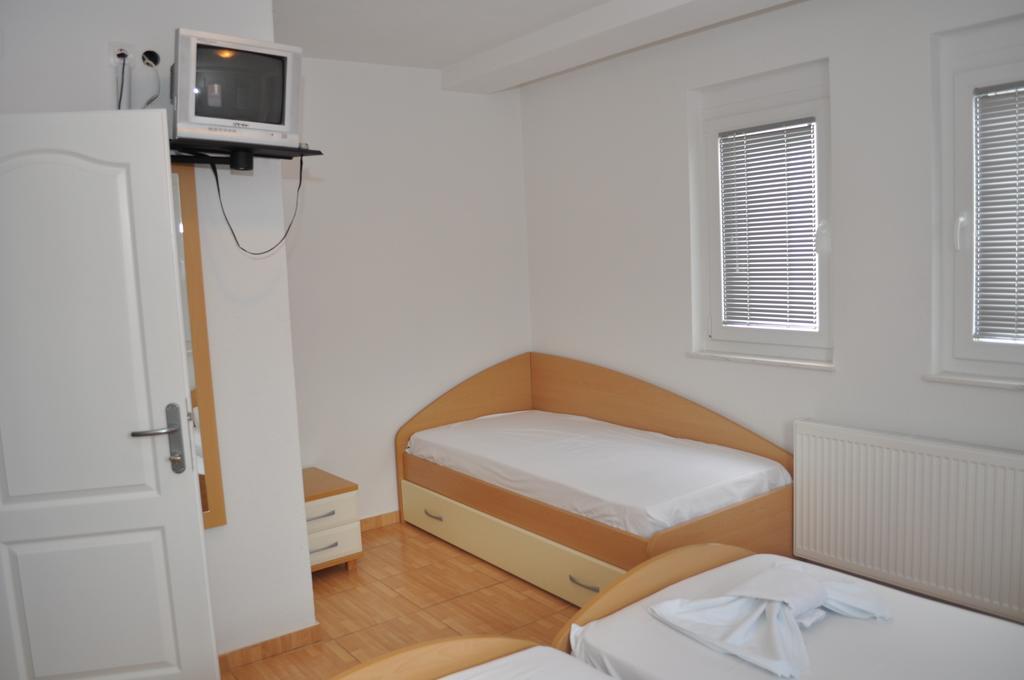 Guest House Miranda Ohrid Ruang foto